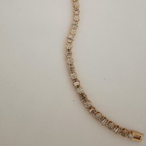 Pulseira Dourada Com Zircônias