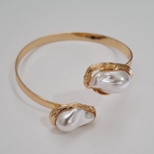 Bracelete com Pérolas Dourado